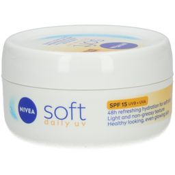 NIVEA Soft SPF 15