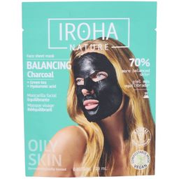 IROHA NATURE Entgiftende und feuchtigkeitsspendende Holzkohle-Maske