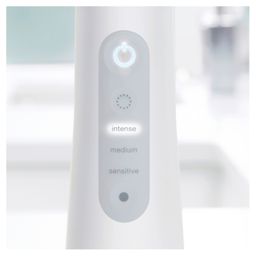 Oral-B - Munddusche "Aqua Care 6" in Weiß