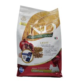 Trockenfutter Farmina N&D Low Ancestral Grain - Light Mini kleine Hunde - Huhn & Granatapfel