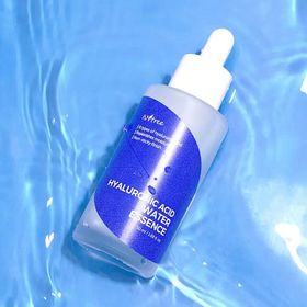 Isntree® Hyaluronsäure-Wasseressenz