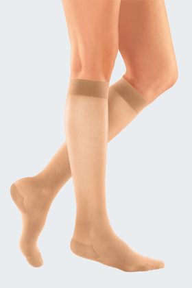 Medi mJ-1 metropole Kniestrümpfe L2 für Damen