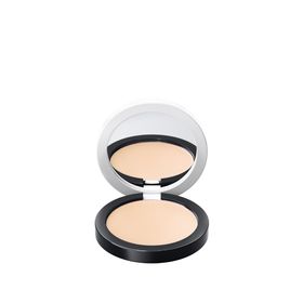 UND GRETEL WOLKEN Compact Powder SPF 50 Light