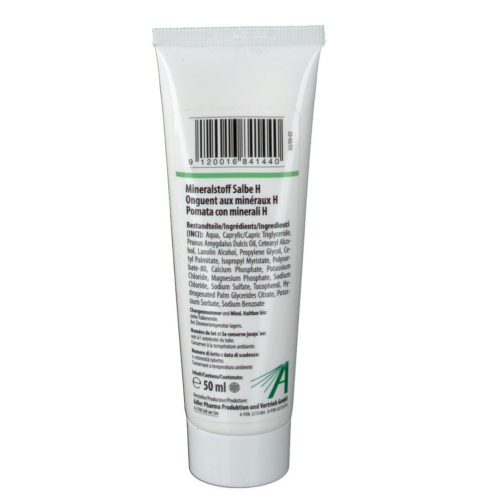 Rückseite der Tube. Barcode, Inhaltsstoffe und Herstellerinformationen.