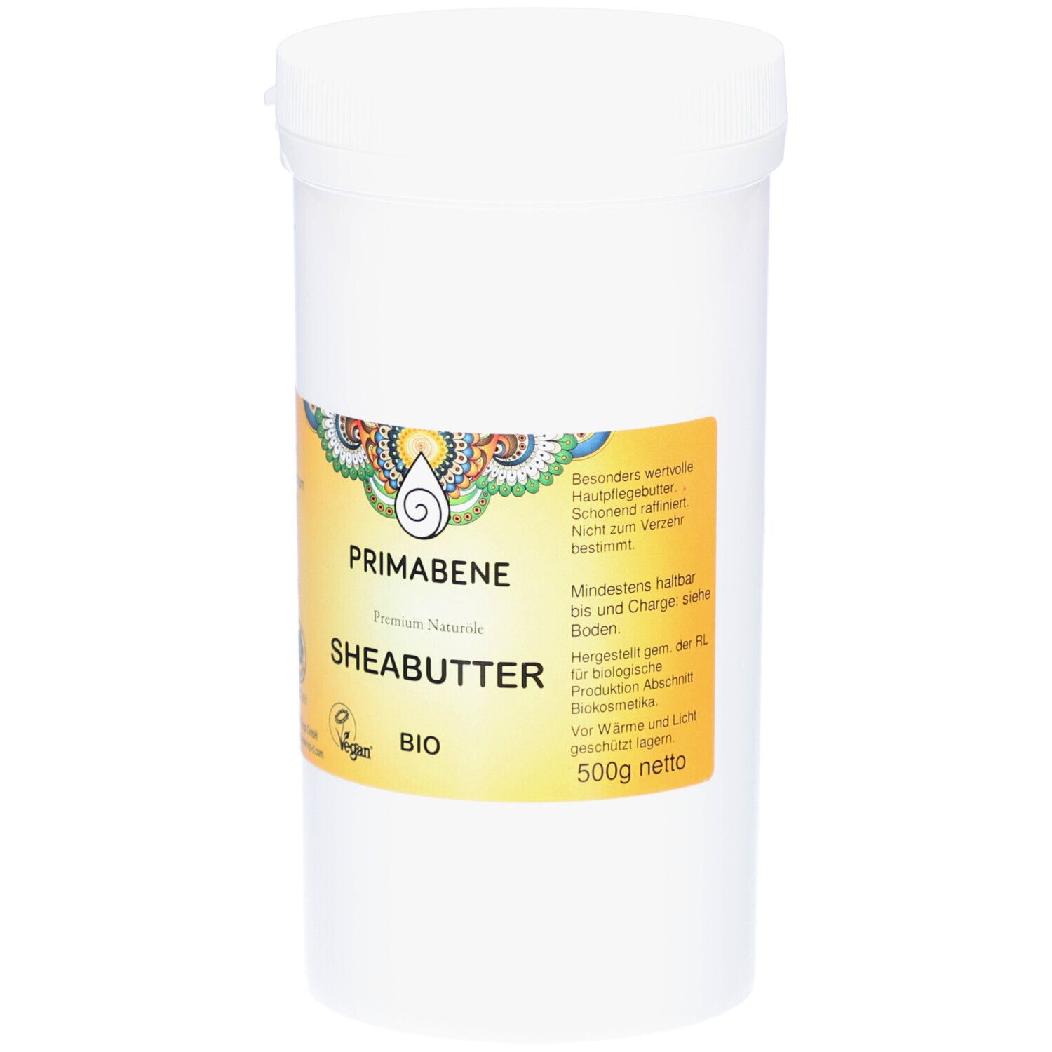 Weißer Behälter mit Deckel. Aufkleber mit Produktinformationen: PRIMABENE Sheabutter BIO, vegan. 500g netto.