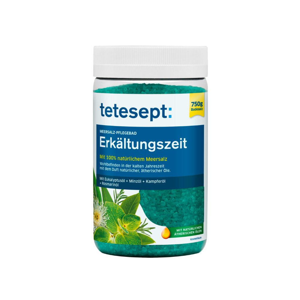 Behälter mit grünem Badesalz. Aufschrift: tetesept Erkältungszeit. Mit 100% natürlichem Meersalz und ätherischen Ölen.