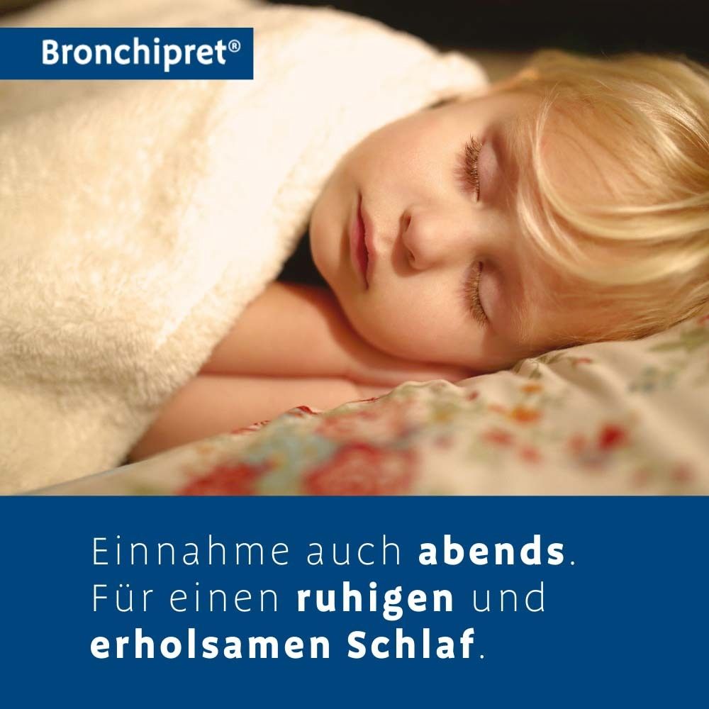 Kind schläft. Text: Einnahme auch abends. Für einen ruhigen und erholsamen Schlaf.