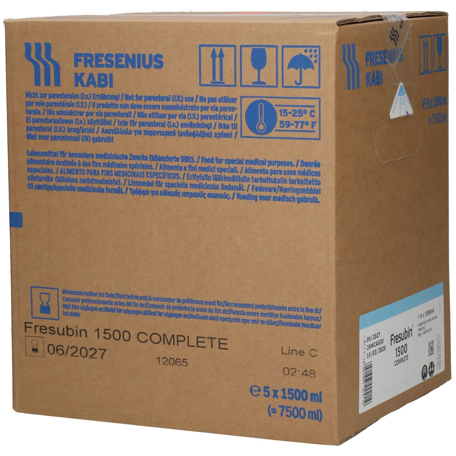Rückseite eines Fresubin 1500 COMPLETE Kartons mit Produktinformationen und Warnhinweisen.