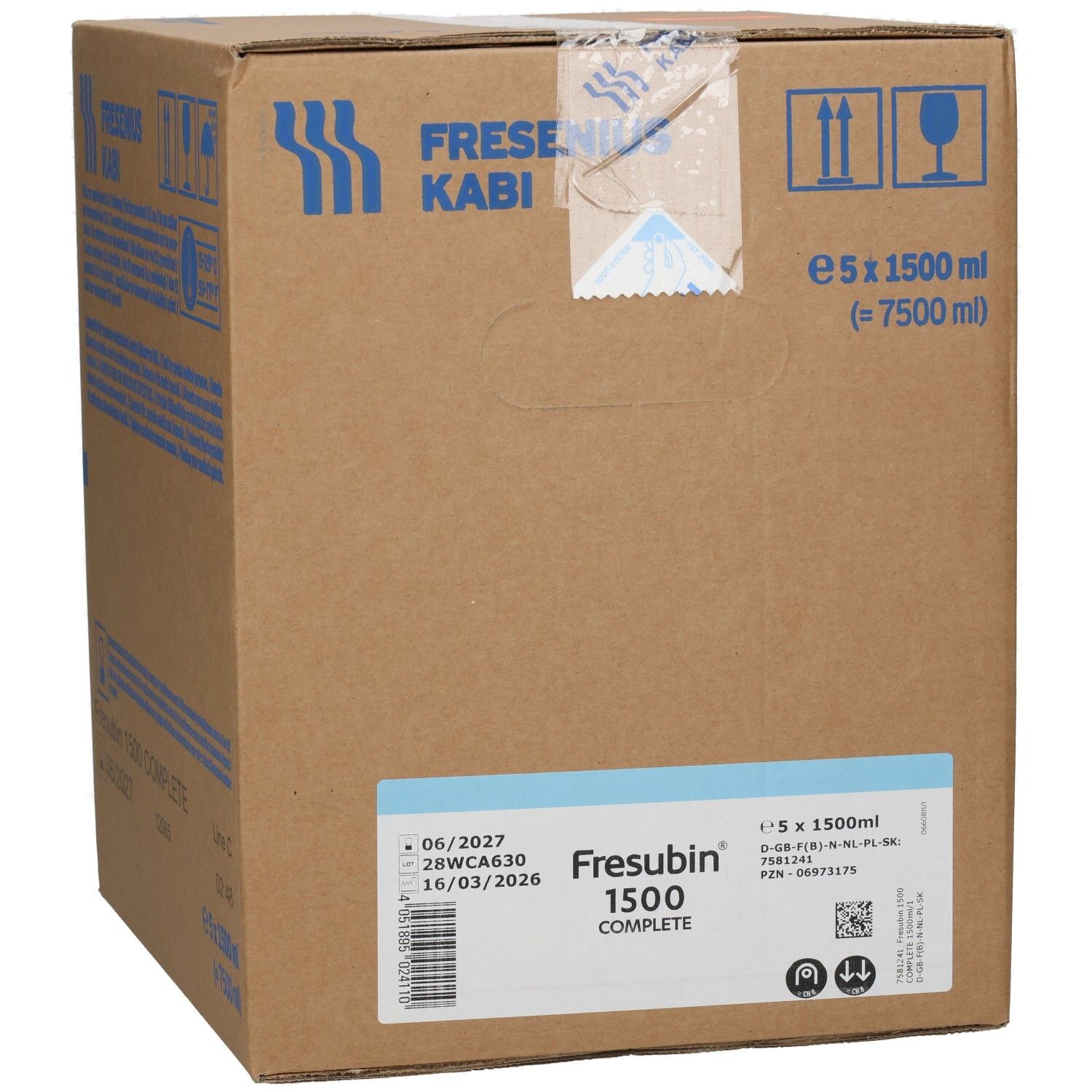 Fresubin 1500 COMPLETE Karton mit Produktetikett, Haltbarkeitsdatum und Chargennummer.