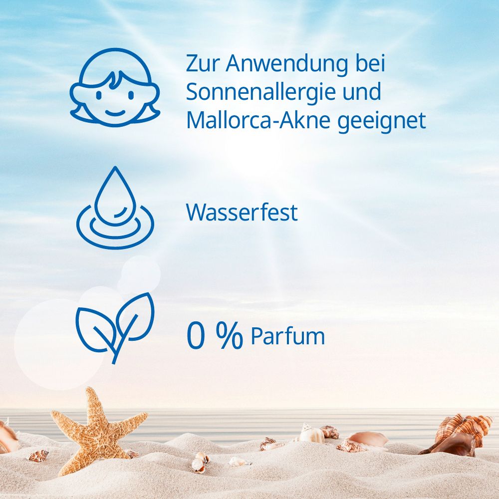 Grafik mit Symbolen. Geeignet bei Sonnenallergie und Mallorca-Akne. Wasserfest. 0% Parfum. Strandhintergrund mit Stern und Muscheln.