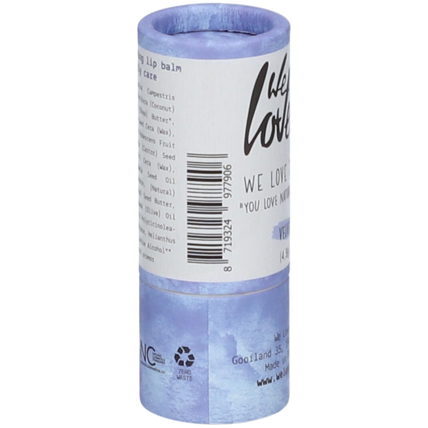 Zylindrische Lippenbalsam-Verpackung, lila-weiß. Aufschrift: We Love Lipbalm Velvet Daily. Barcode und Inhaltsstoffe.