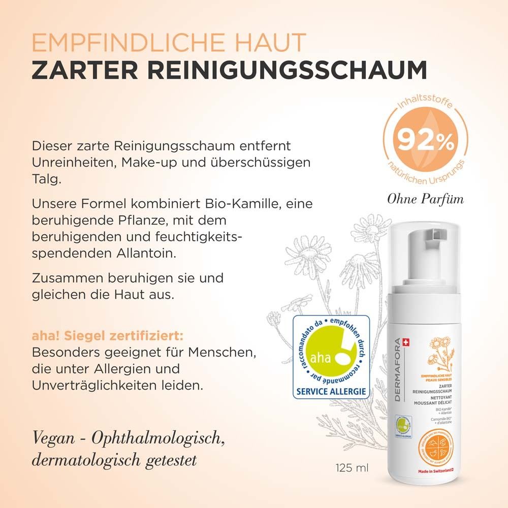 Weiße Flasche mit Pumpverschluss. Text: Zarter Reinigungsschaum, 125 ml.  Vegan, dermatologisch getestet.  AHA-Siegel.
