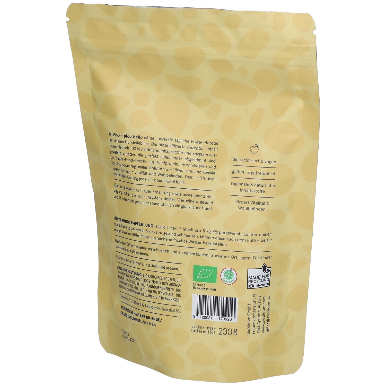 Rückseite des Beutels. Text: Bio Power Snacks, Zutaten, Fütterungsempfehlung, Bio-Siegel, Gewicht 200g. Logo: BioBloom.