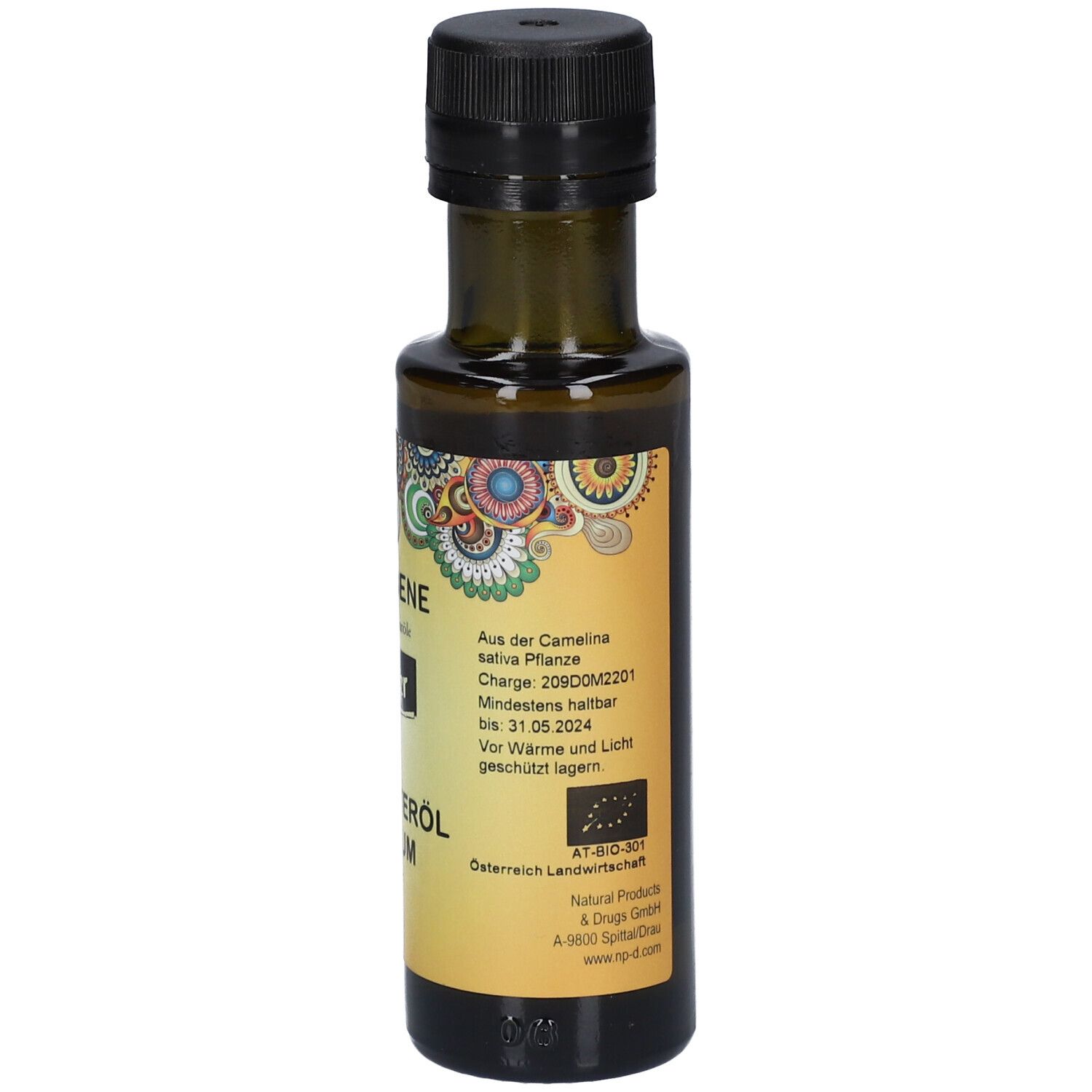 Braune Glasflasche mit schwarzem Deckel. Etikett mit Text, Chargennummer, Mindesthaltbarkeit, BIO-Siegel.