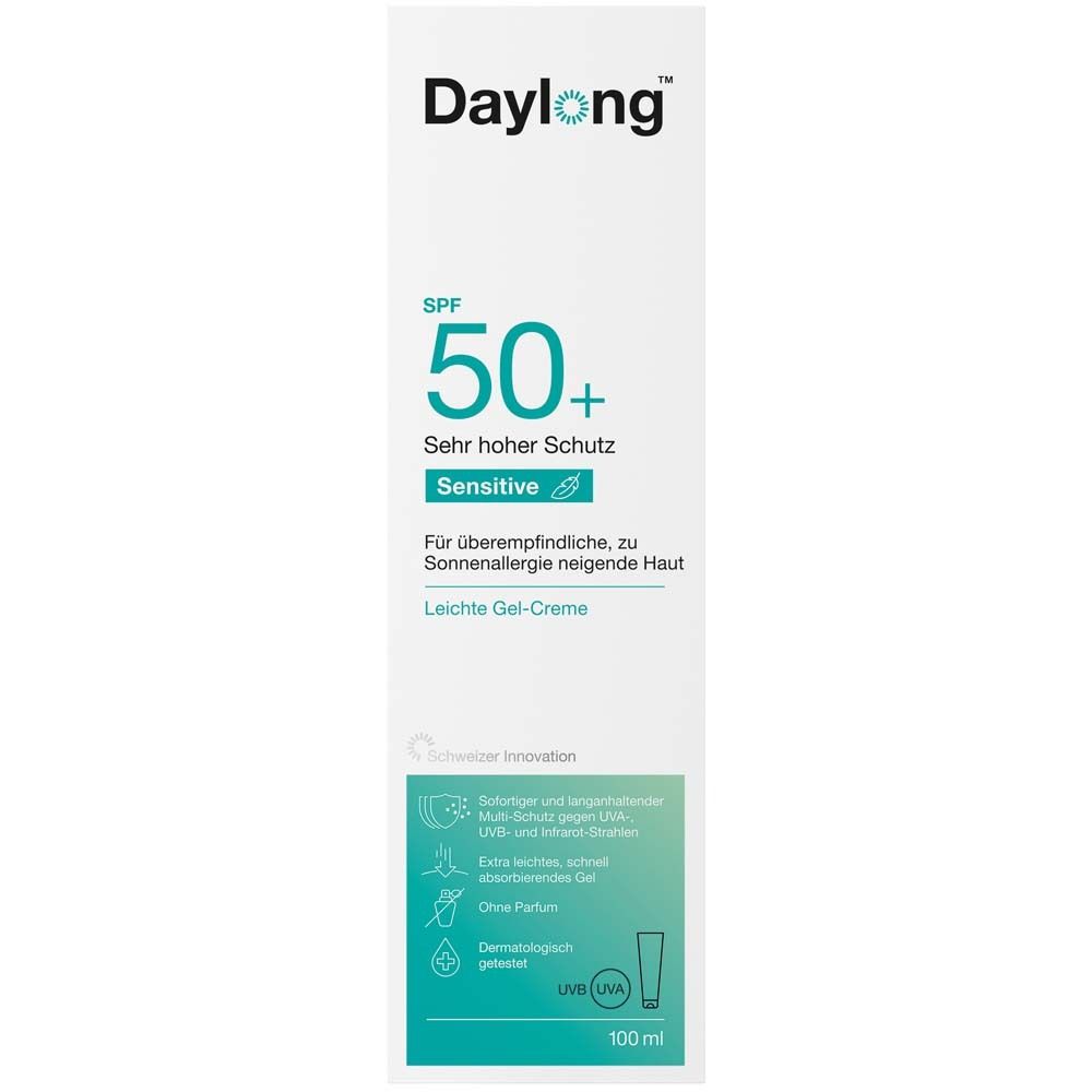 Weiße Verpackung mit Daylong, SPF 50+, Sensitive. Text und Icons. 100 ml.