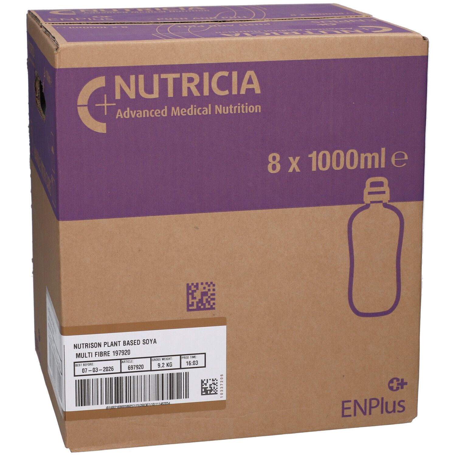 Karton mit Nutrison Soya Multi Fibre. 8 x 1000ml. Marke Nutricia. Aufdrucke: ENPlus, Barcode, Produktinformationen.