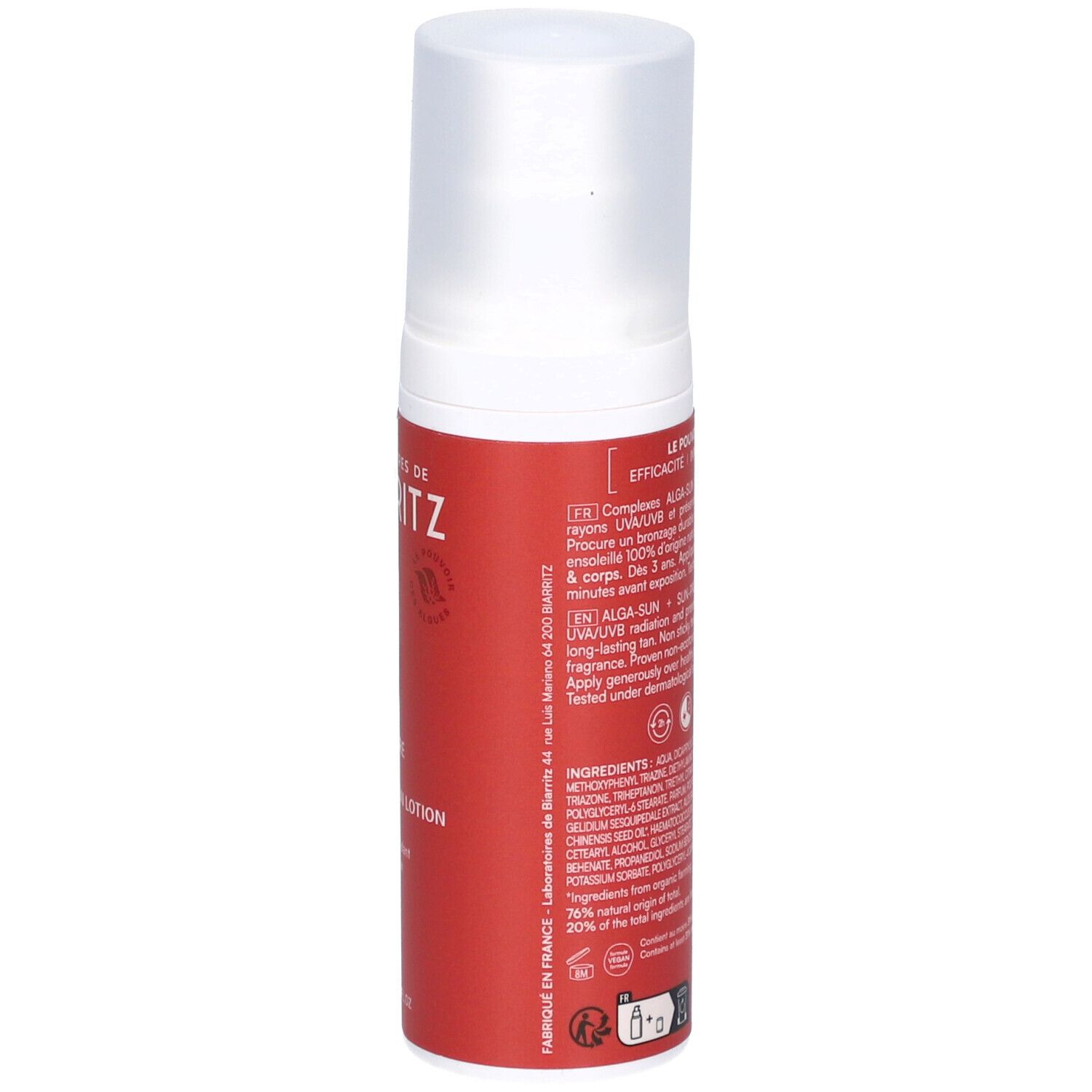 Rote Flasche mit weißem Deckel. Rückseite mit Text. Aufschrift: Laboratoires de Biarritz, SPF 50, Lait Solaire Invisible.