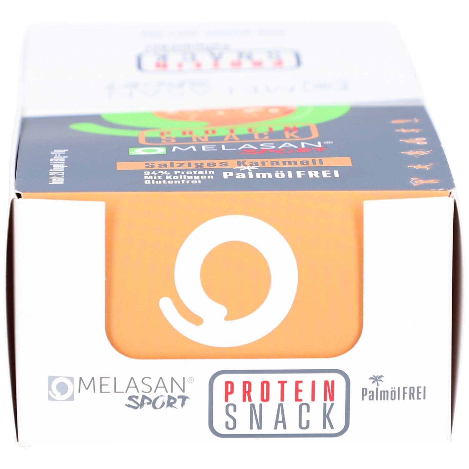 Kartonverpackung mit "PROTEIN SNACK". Orangefarbene Vorderseite mit "O". Text: "Salziges Karamell".