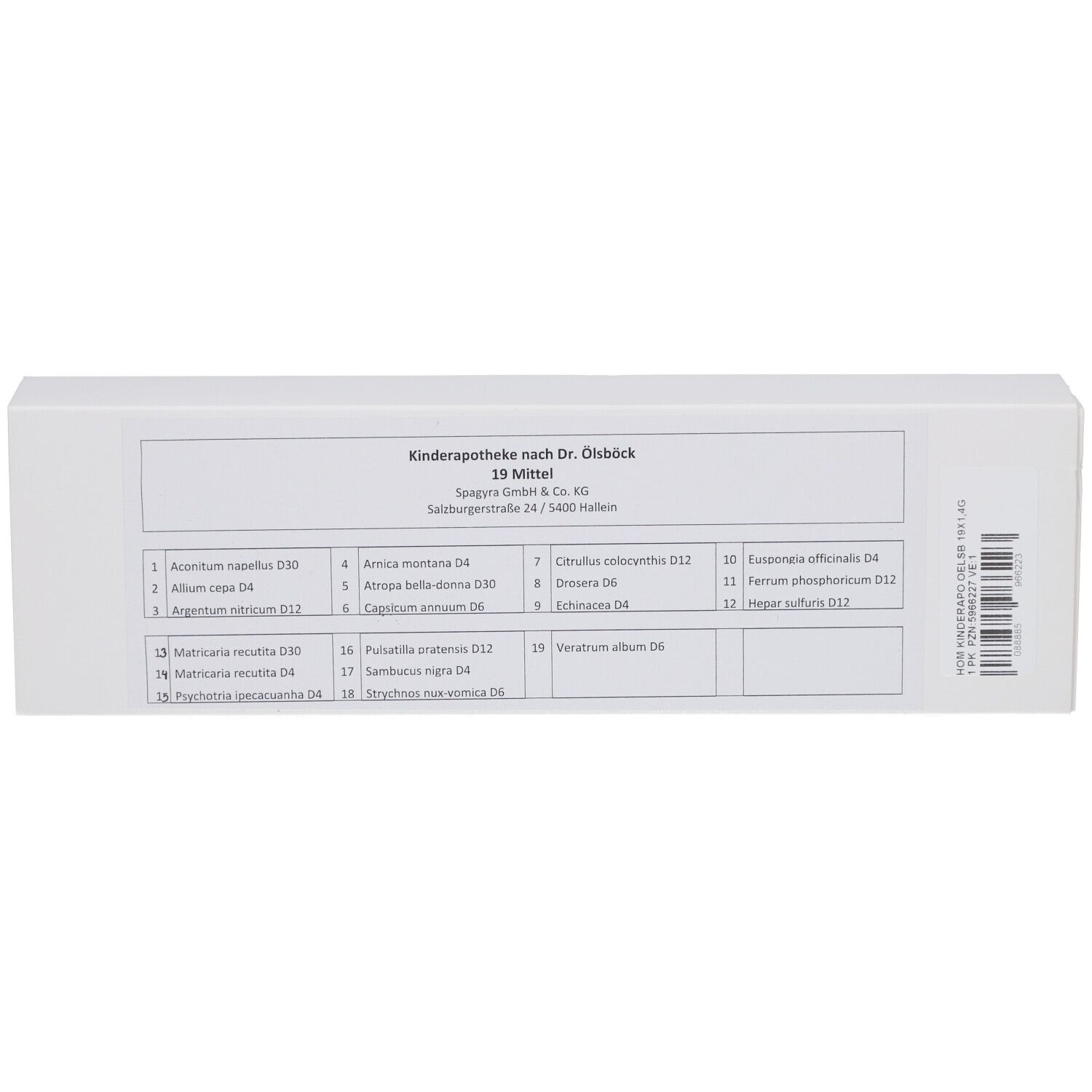 Weiße Produktverpackung mit Aufdruck. Text: Kinderapotheke nach Dr. Ölzböck, 19 Mittel. Auflistung von Inhaltsstoffen.