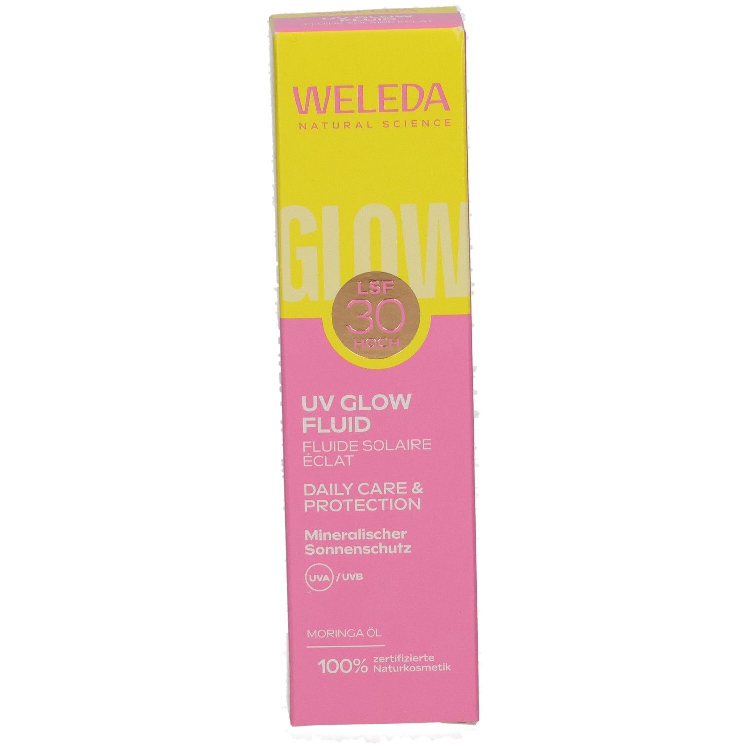 Rosa-gelbe Verpackung. Aufschrift: UV Glow Fluid, LSF 30, Daily Care & Protection. Mineralischer Sonnenschutz. Marke: Weleda.