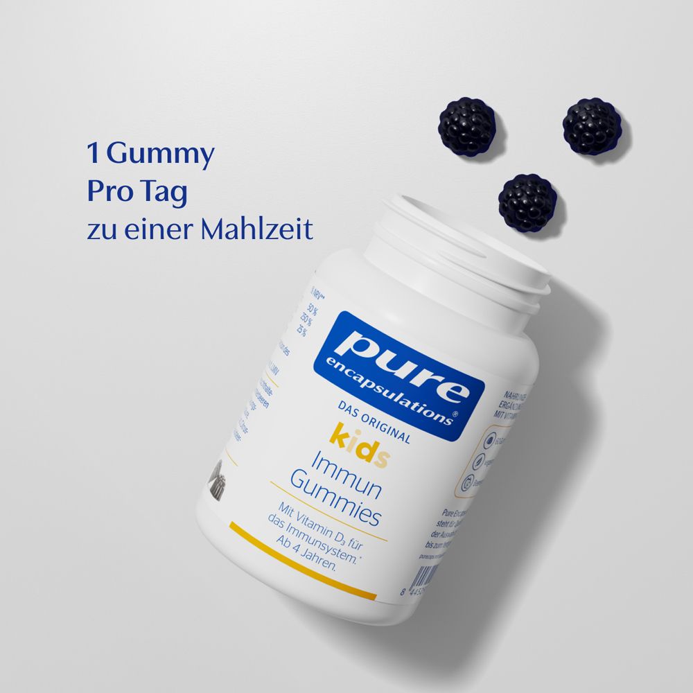 Geöffnete Flasche "pure encapsulations kids Immun Gummies". 3 Gummies daneben. Text: 1 Gummie pro Tag.