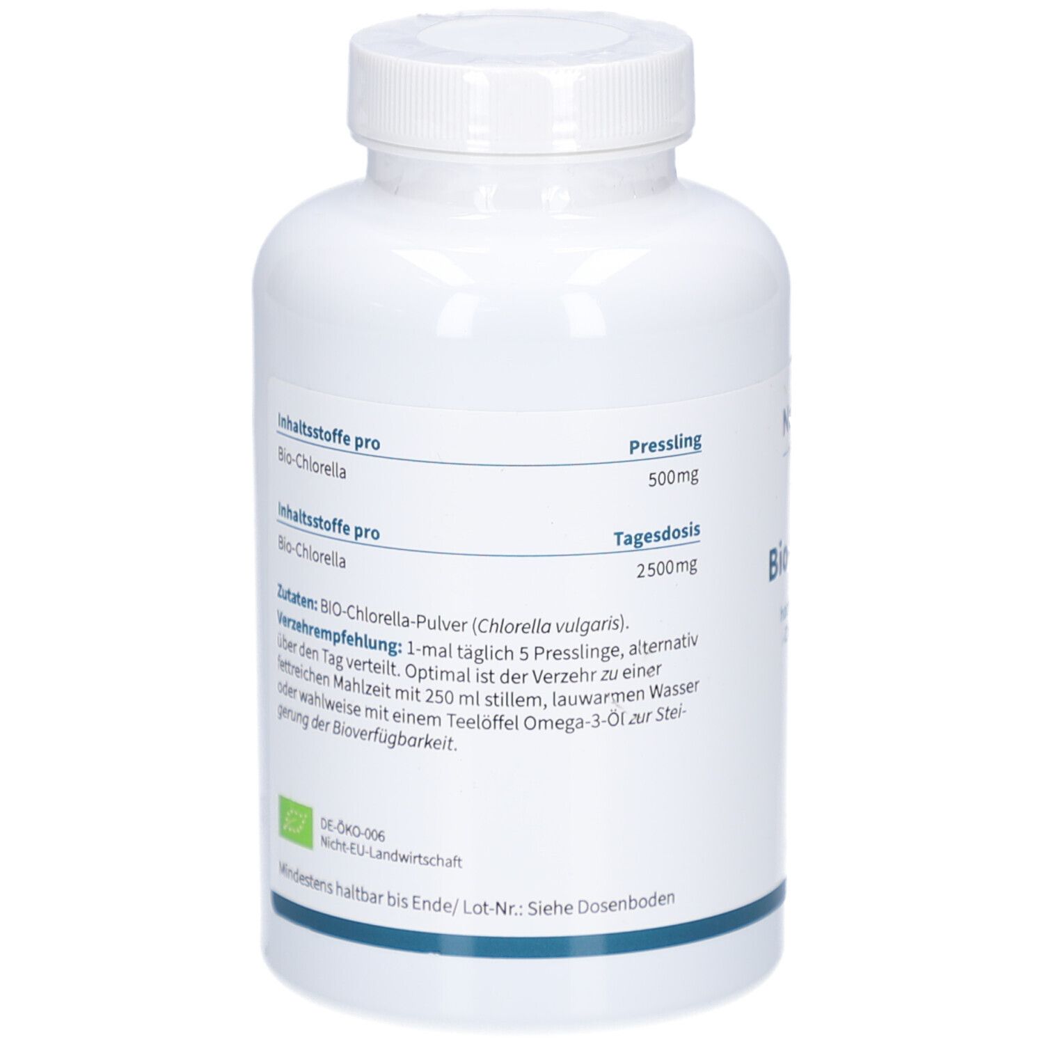 Rückseite einer weißen Flasche. Text: Bio-Chlorella, Inhaltsstoffe, Verzehrempfehlung. EU-Bio-Logo.
