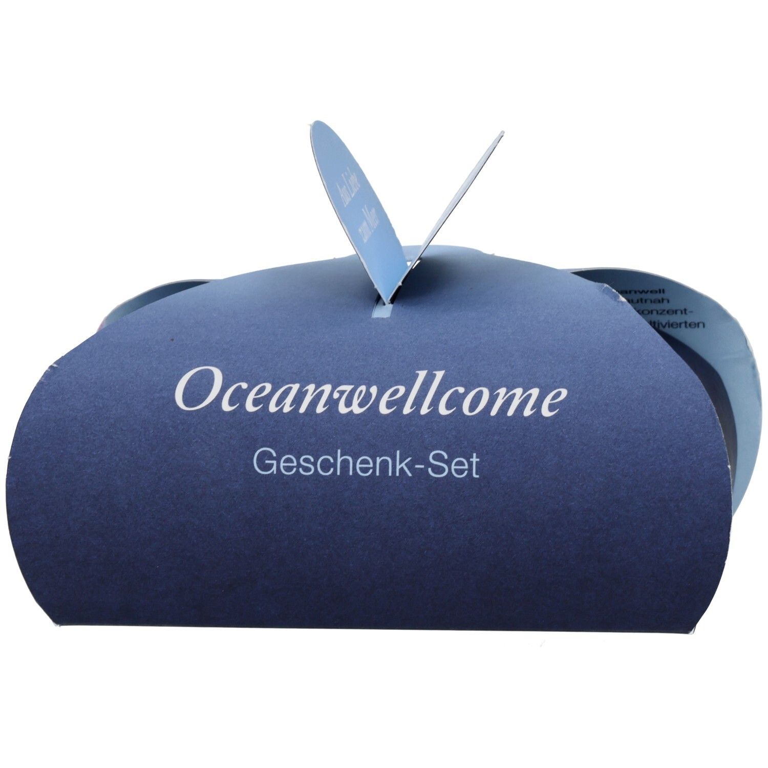 Dunkelblaue Geschenkverpackung mit "Oceanwellcome" und "Geschenk-Set" Aufschrift.