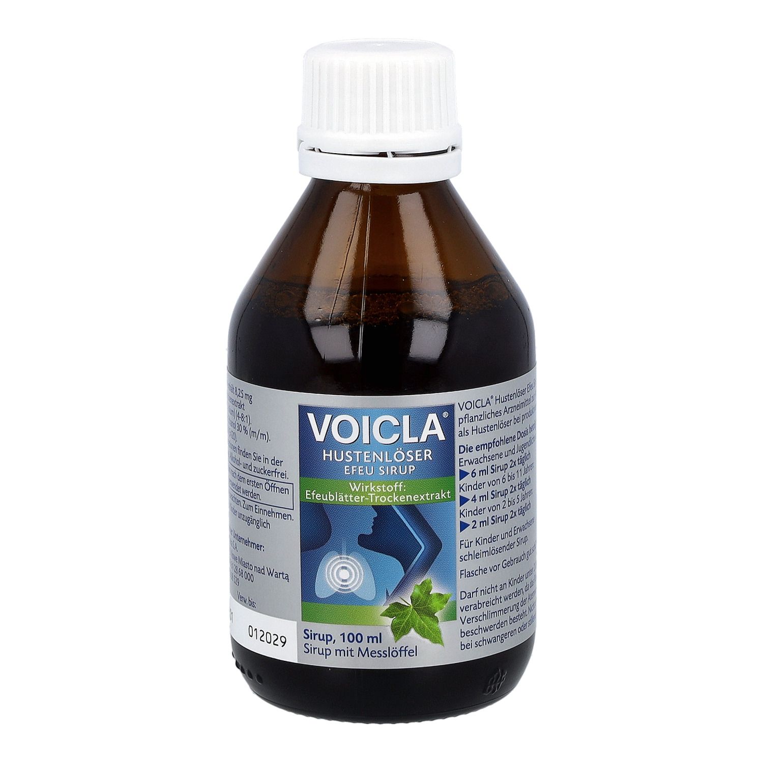 Flasche Voicla Hustenlöser Efeu Sirup. Braunglasflasche mit Etikett und Messlöffel.