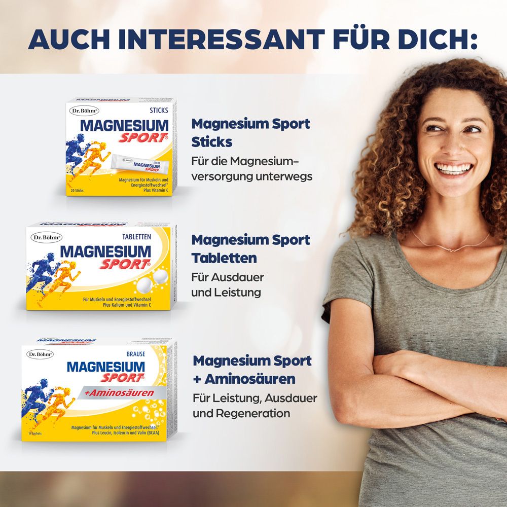 Frau lächelt. Produkte: Magnesium Sport Sticks, Tabletten, Brause + Aminosäuren. Text: Magnesium Sport.