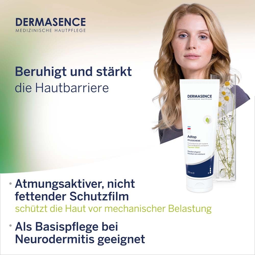 Frau mit Tube DERMASENCE Adtop Pflegecreme. Neben ihr ein Glasbehälter mit Pflanzen. Text: Beruhigt und stärkt die Hautbarriere.
