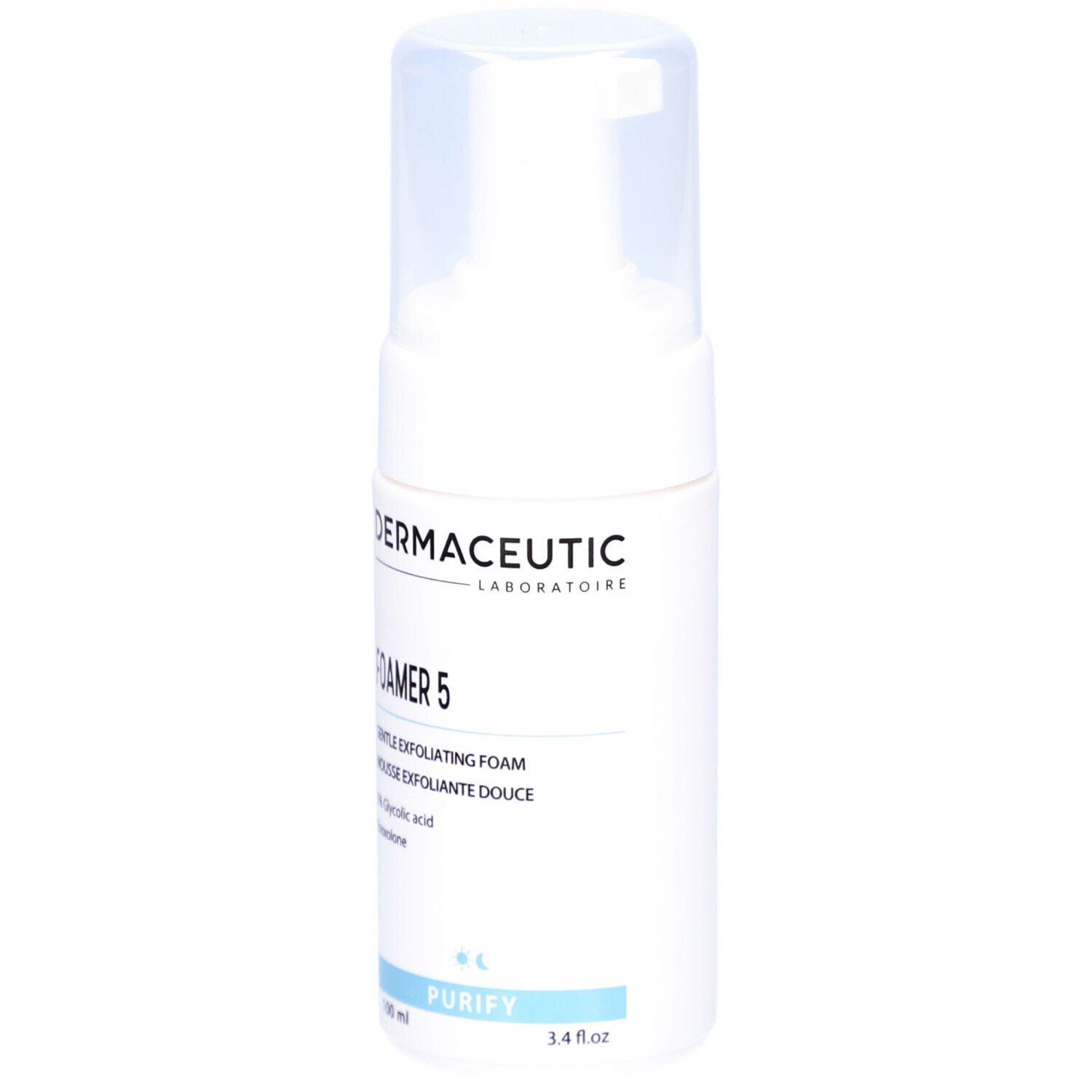 Weiße Flasche mit Reinigungsschaum. Aufschrift: Dermaceutic, Foamer 5, 5% Glykolsäure. Blaue Akzente.