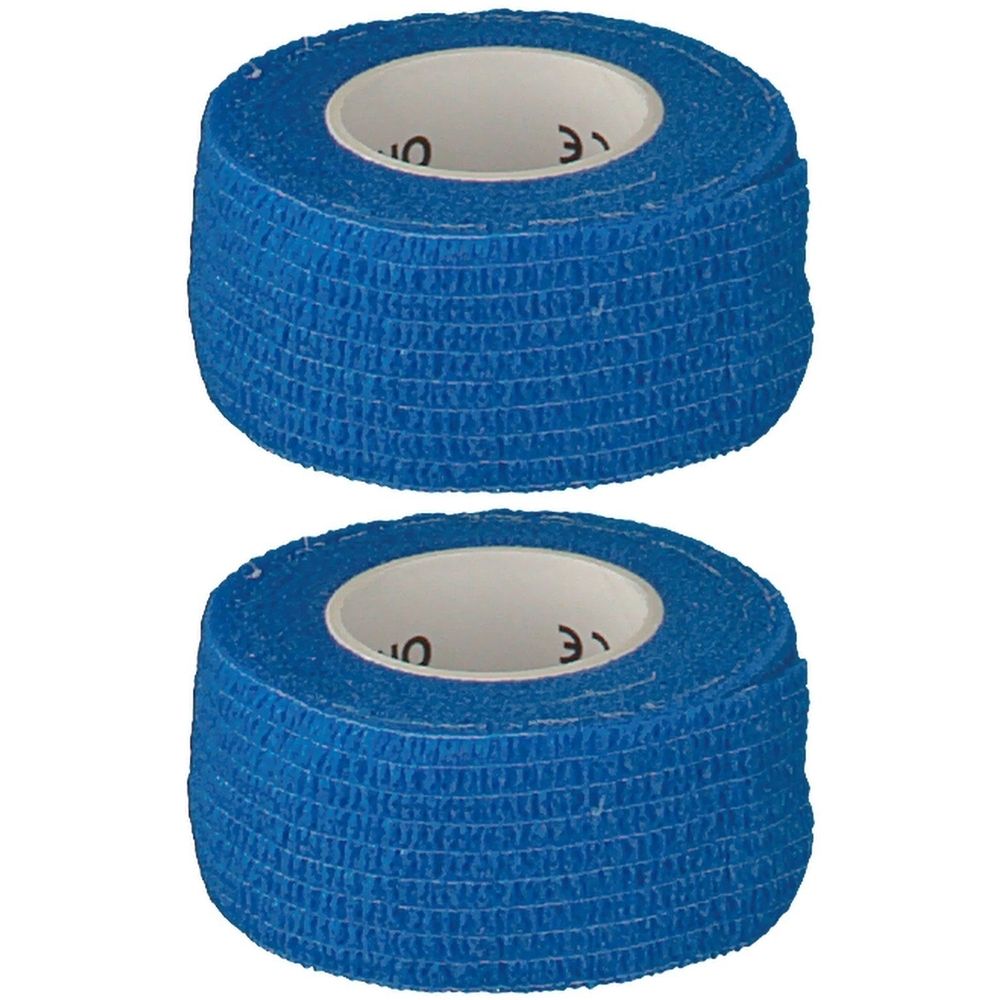 Zwei Rollen blaues Sporttape. Aufgerollt, mit weißem Kern. Gewebte Struktur.