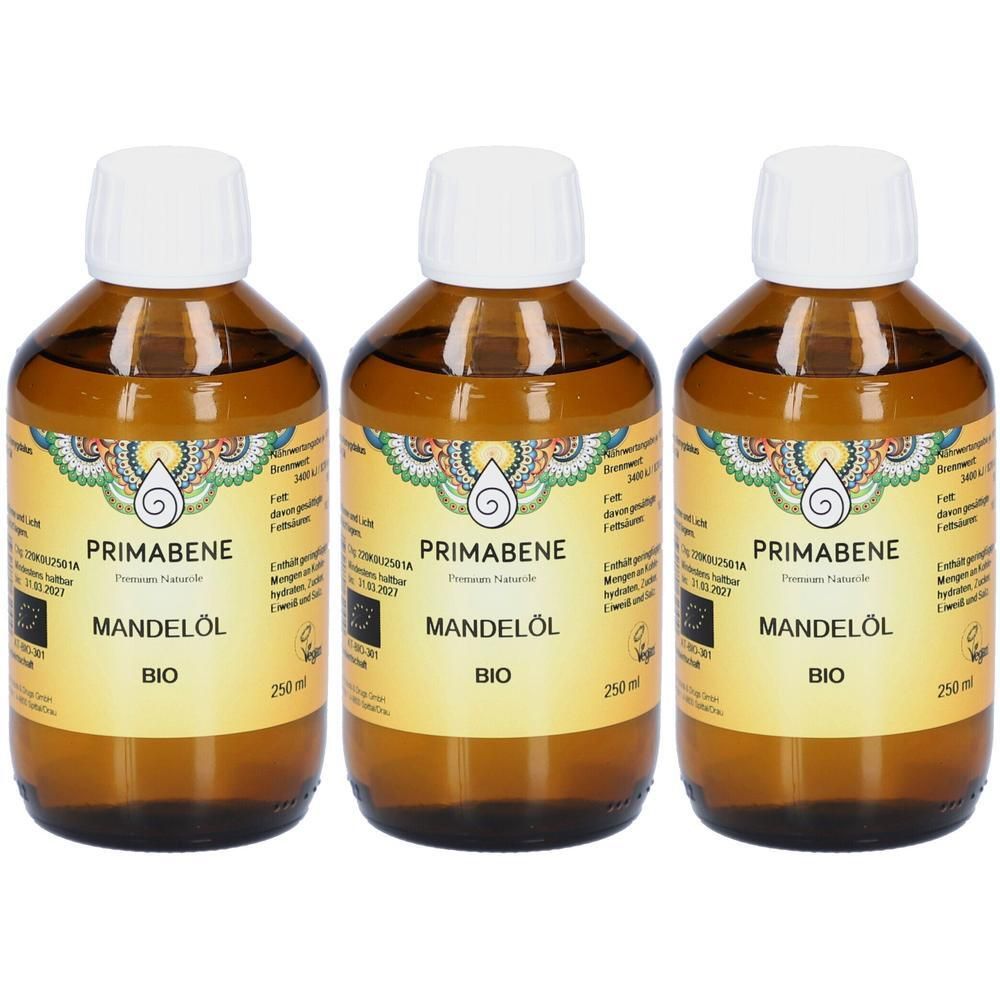 Drei Flaschen PRIMABENE Mandelöl BIO, je 250 ml. Braunglasflaschen mit weißem Schraubverschluss.