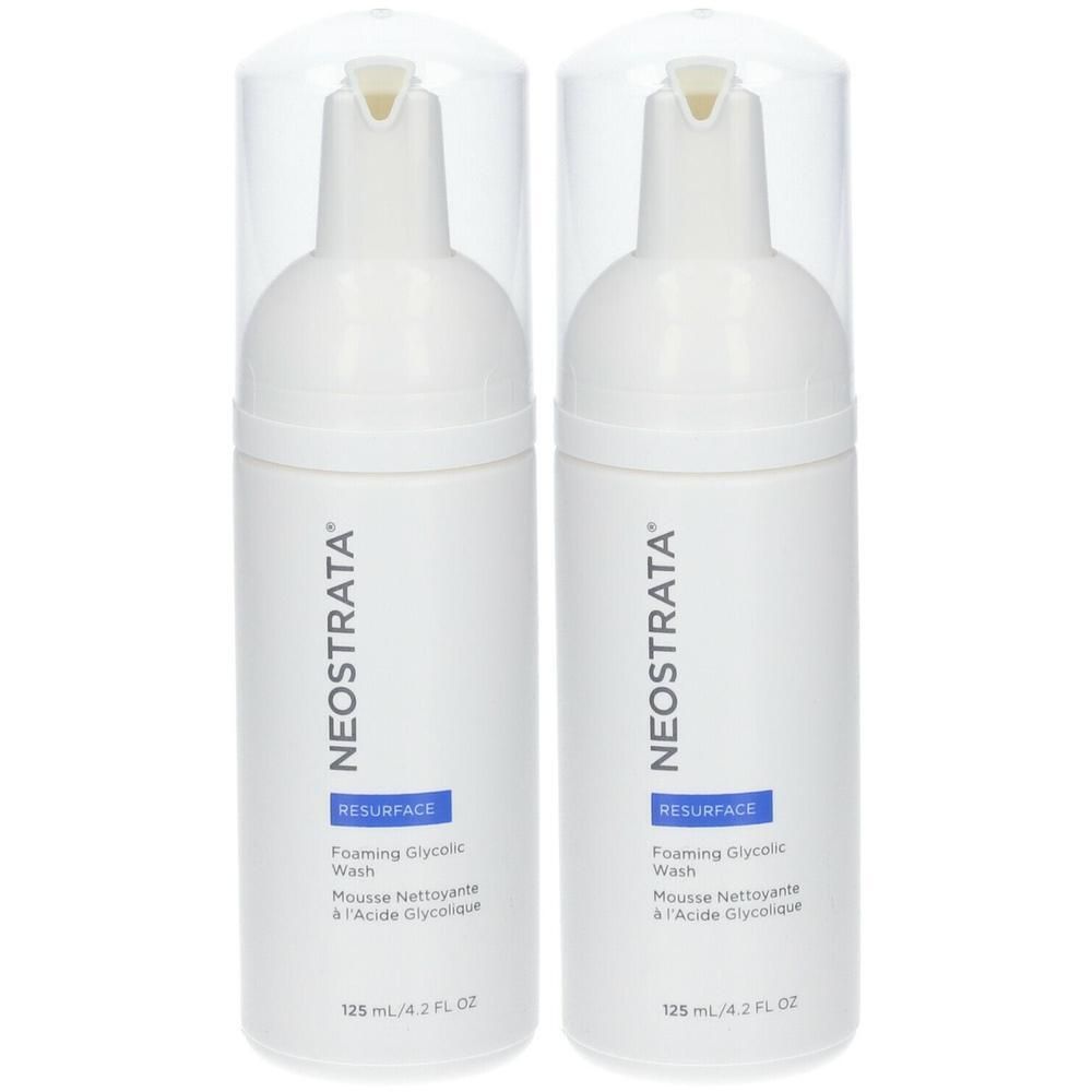Zwei weiße Pumpspender mit durchsichtigen Kappen. NEOSRTATA RESURFACE Glycolic Wash, 125 ml.