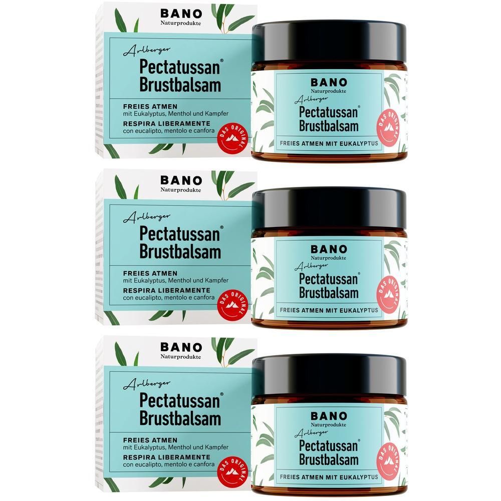 Drei Gläser BANO Pectatussan Brustbalsam mit Verpackung. Hellblaue Verpackung mit Pflanzenmotiv.