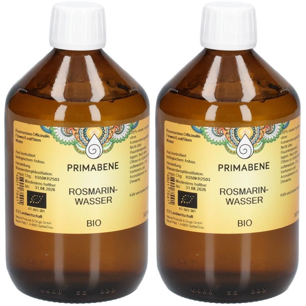 Zwei braune Glasflaschen mit weißem Deckel. Auf dem Etikett steht PRIMABENE Rosmarinwasser BIO. EU-Bio-Logo.