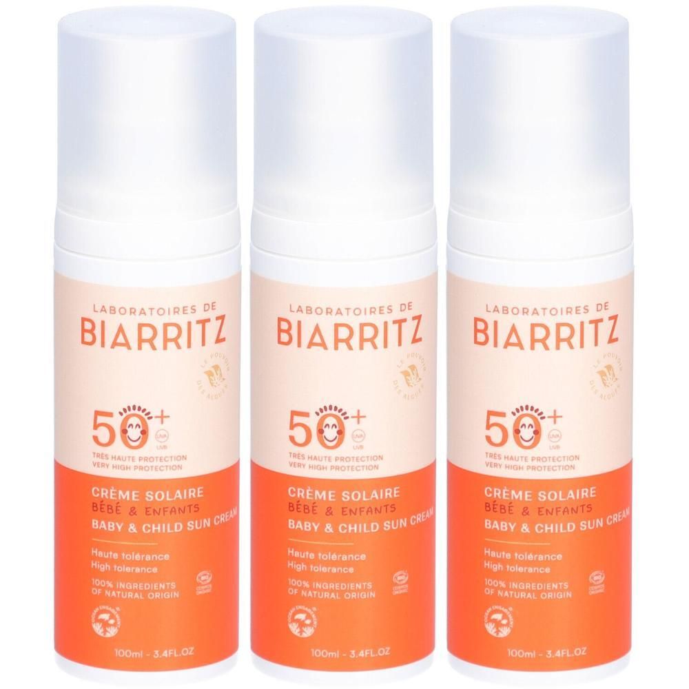 Drei Flaschen Sonnencreme für Kinder mit LSF 50+ von Laboratoires de Biarritz.