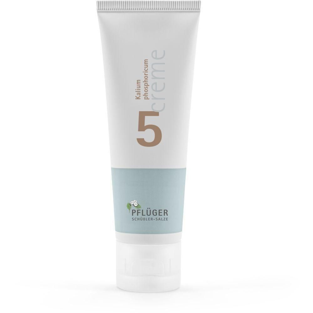 Creme-Tube mit der Aufschrift "5 Crème" und "Kalium phosphoricum". Marke: Pflüger. Weiß, hellblau und braun. Aufschrift "Schüssler-Salze".
