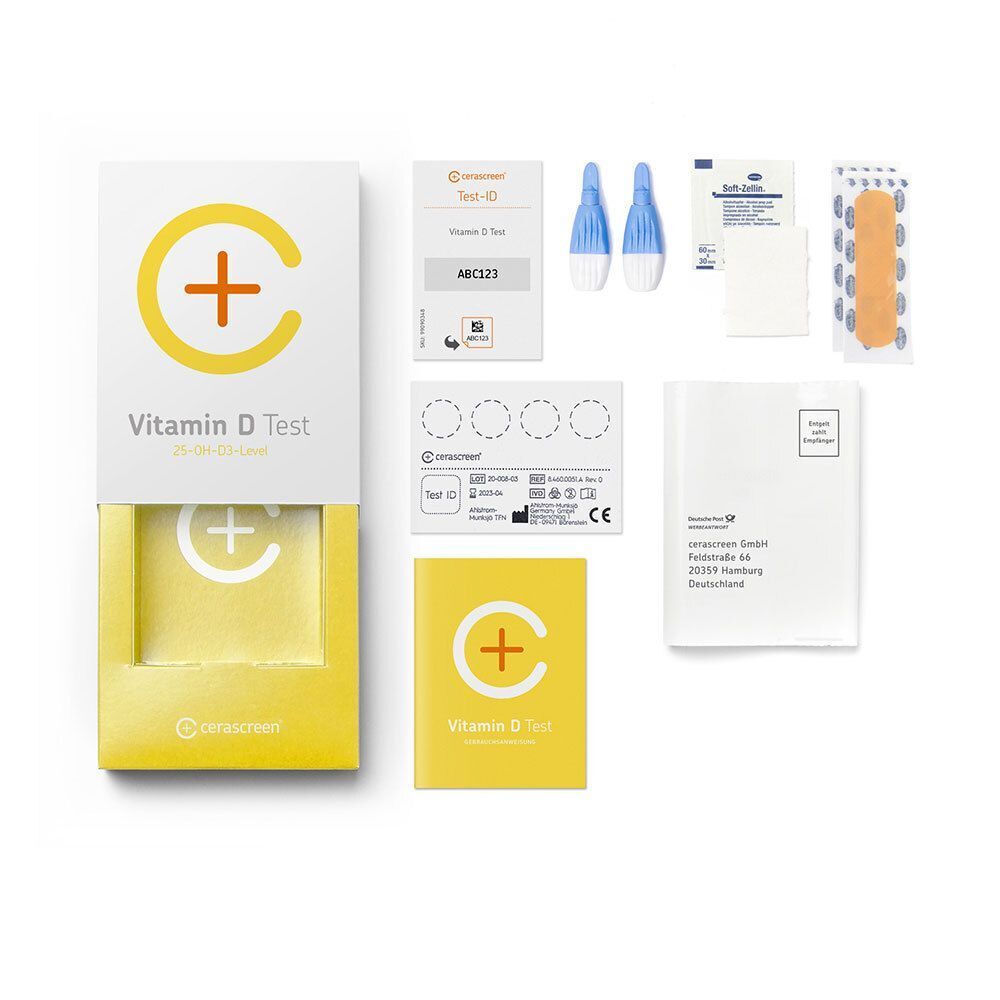 Geöffnete Packung cerascreen® Vitamin D Test. Enthält Testkarte, Lanzetten, Pflaster, Anleitung. Logo und Schriftzug: Vitamin D Test.