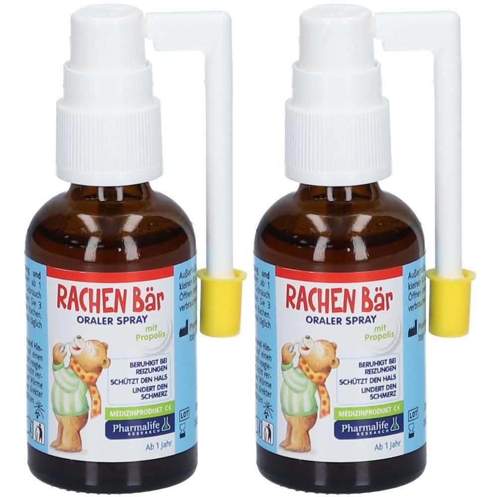 Zwei Flaschen Rachen Bär Oraler Spray. Braune Glasflaschen mit weißem Sprühkopf und Applikator. Aufschrift: Rachen Bär, mit Propolis.