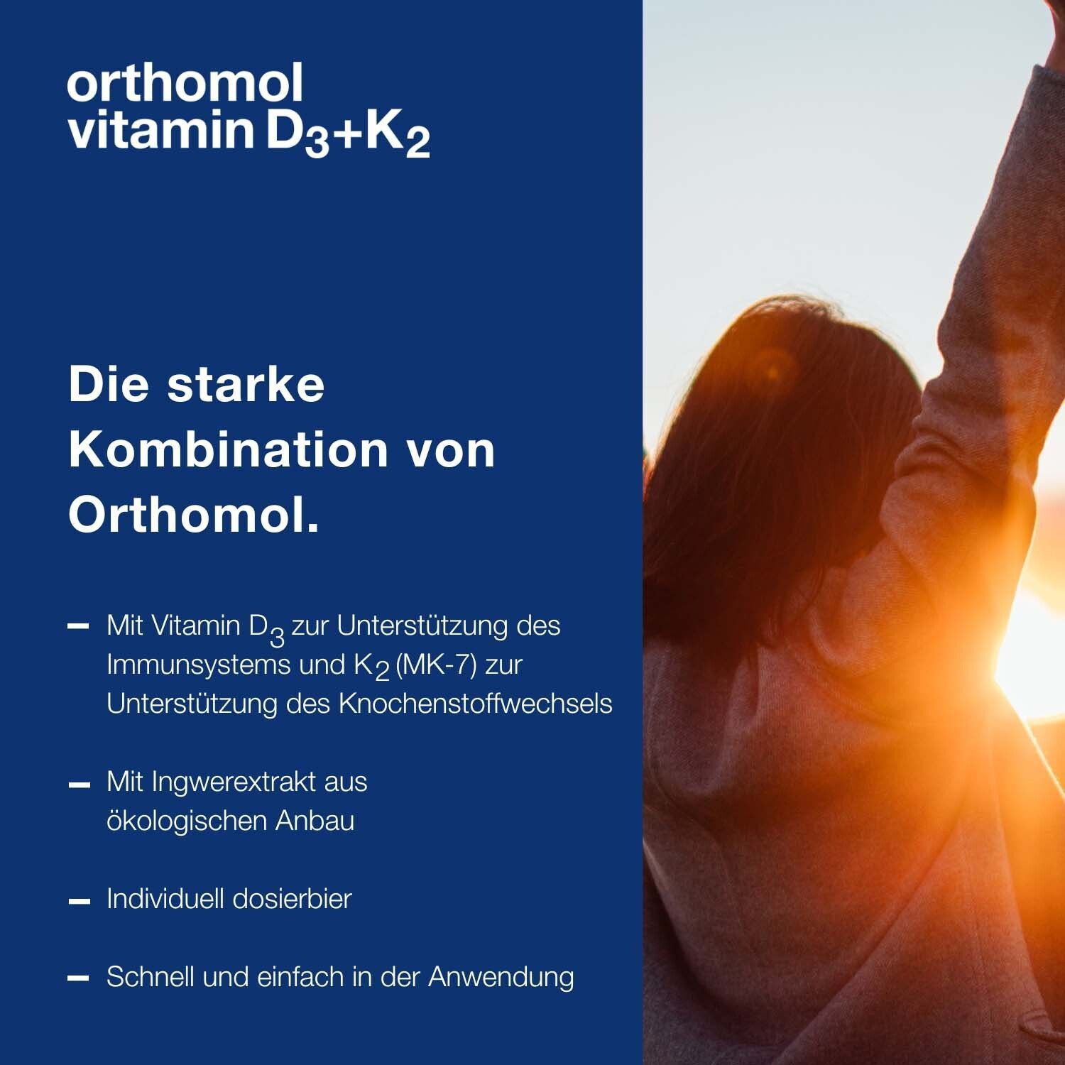 Blauer Hintergrund mit Text: Orthomol Vitamin D₃+K₂. Auflistung von Vorteilen. Mit Vitamin D und K₂. Mit Ingwerextrakt.