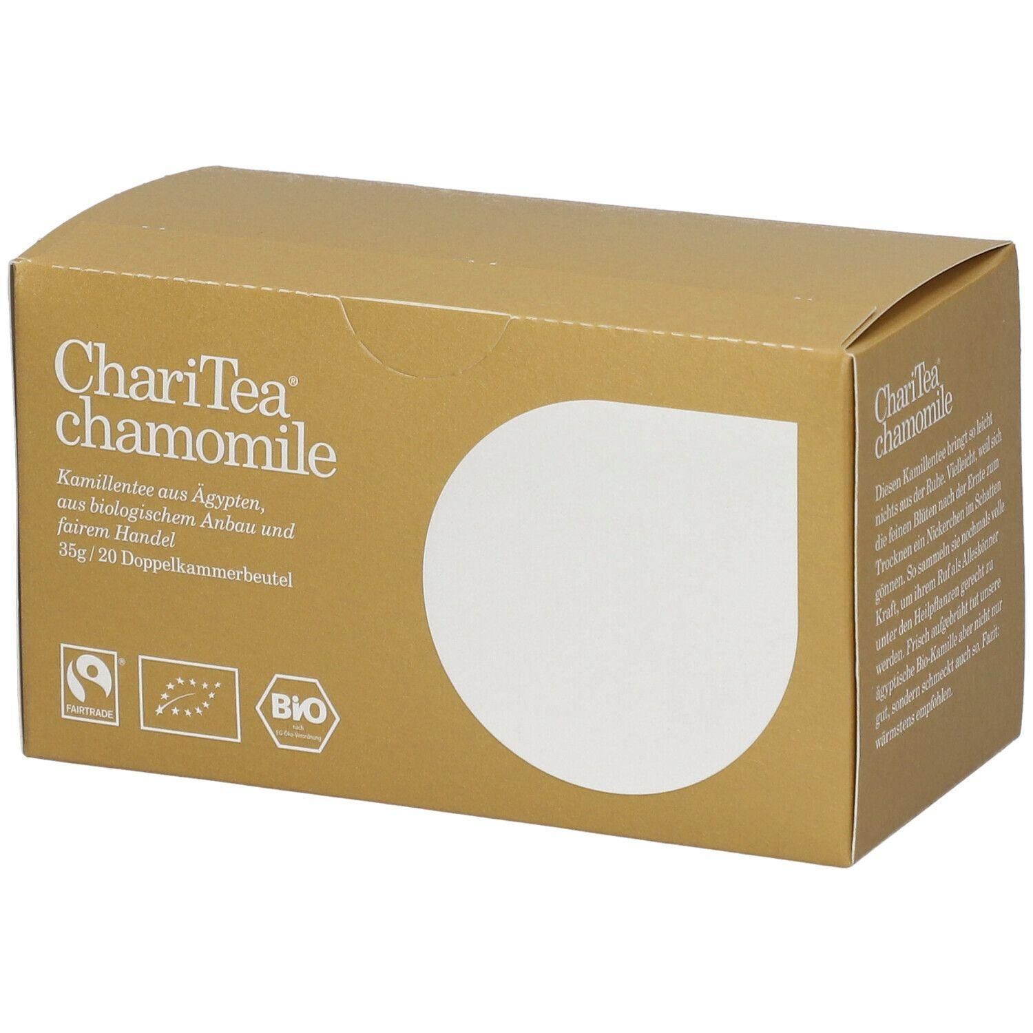 Goldfarbene Kartonverpackung mit Produktbezeichnung ChariTea chamomile. Enthält 20 Doppelkammerbeutel Kamillentee. Mit Bio-Siegel und Fairtrade-Logo.