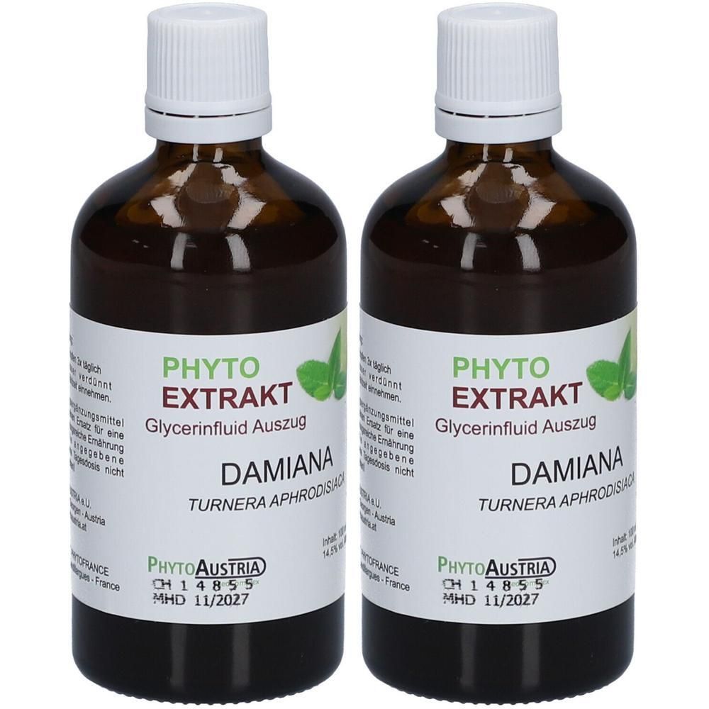 Zwei braune Glasflaschen mit weißem Deckel. Etikett mit "PHYTO EXTRAKT DAMIANA". MHD 11/2027. PHYTO AUSTRIA Logo.