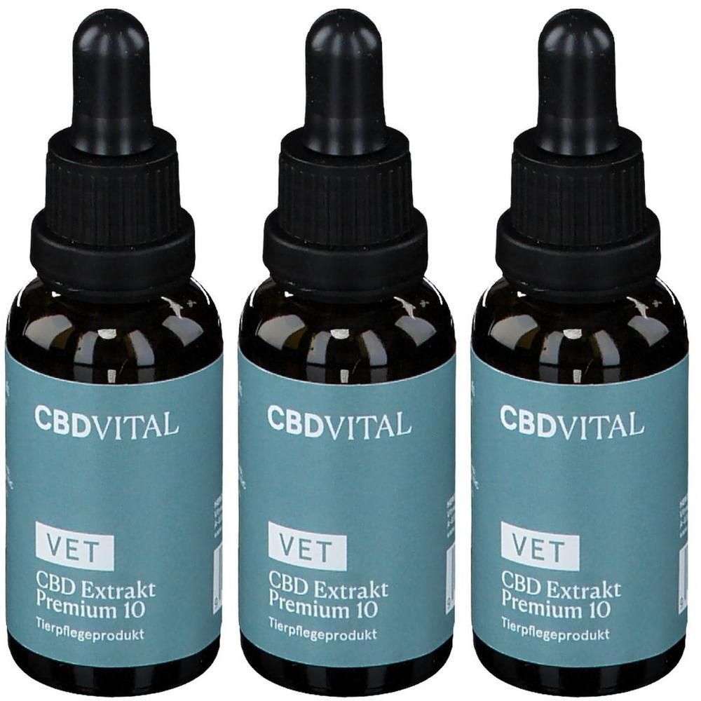 Drei Flaschen mit schwarzen Deckeln und Pipetten. Auf den Etiketten steht CBDVITAL, VET, CBD Extrakt Premium 10. Tierpflegeprodukt.