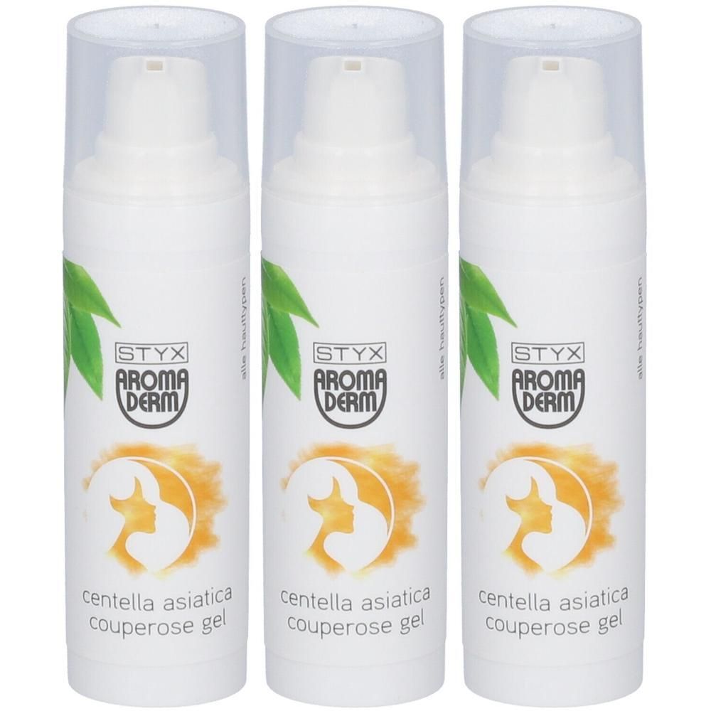 Drei weiße Flaschen mit Pumpaufsatz. Auf jeder Flasche steht „STYX AROMADERM“ und „centella asiatica couperose gel“.