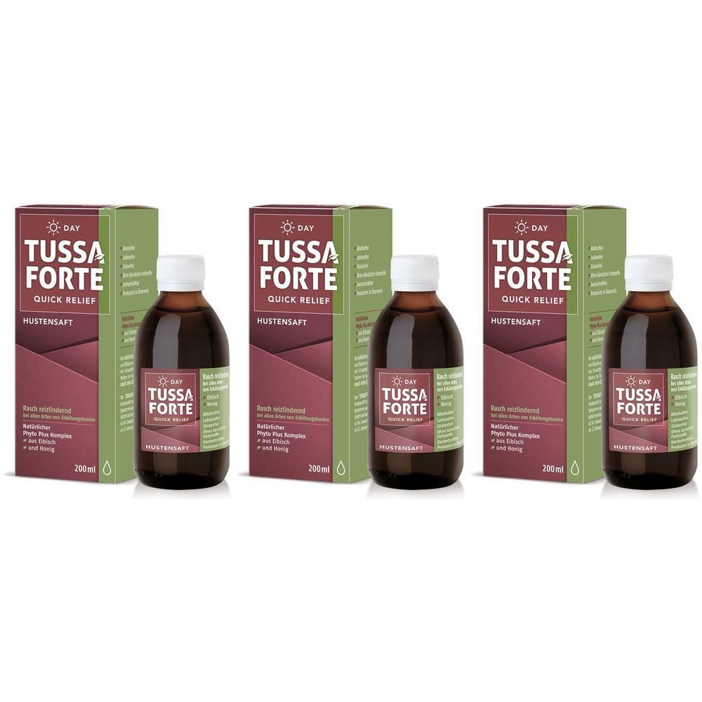Drei Flaschen Hustensaft mit Verpackung. Aufdruck: TUSSAFORTE DAY Quick Relief Hustensaft. Flaschen und Kartons nebeneinander.