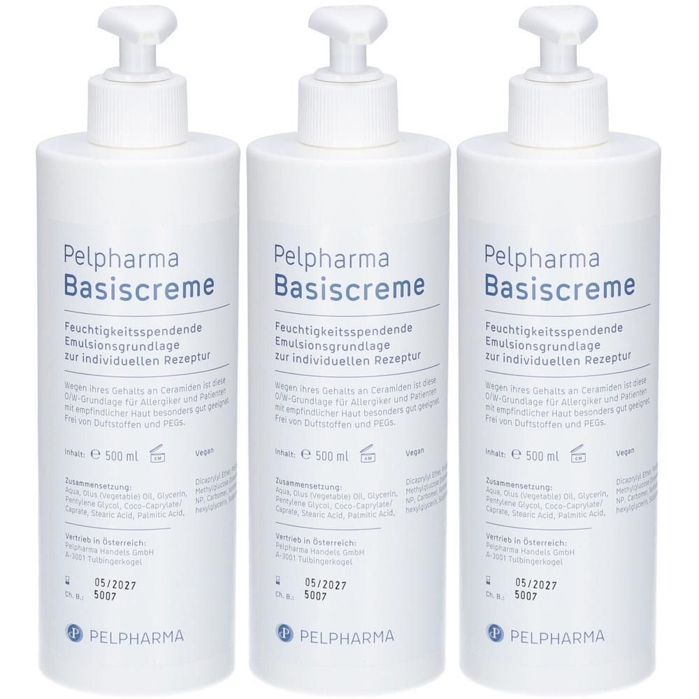 Drei weiße Pumpflaschen mit Pelpharma Basiscreme, 500 ml.