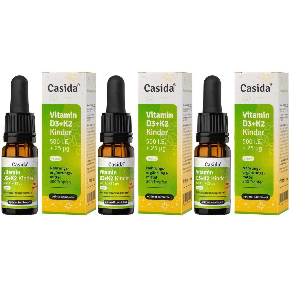 Drei Flaschen mit Tropfer und Karton. Aufschrift: Casida Vitamin D3+K2 Kinder. 500 I.E. + 25 µg. Nahrungsergänzungsmittel. 300 Tropfen.