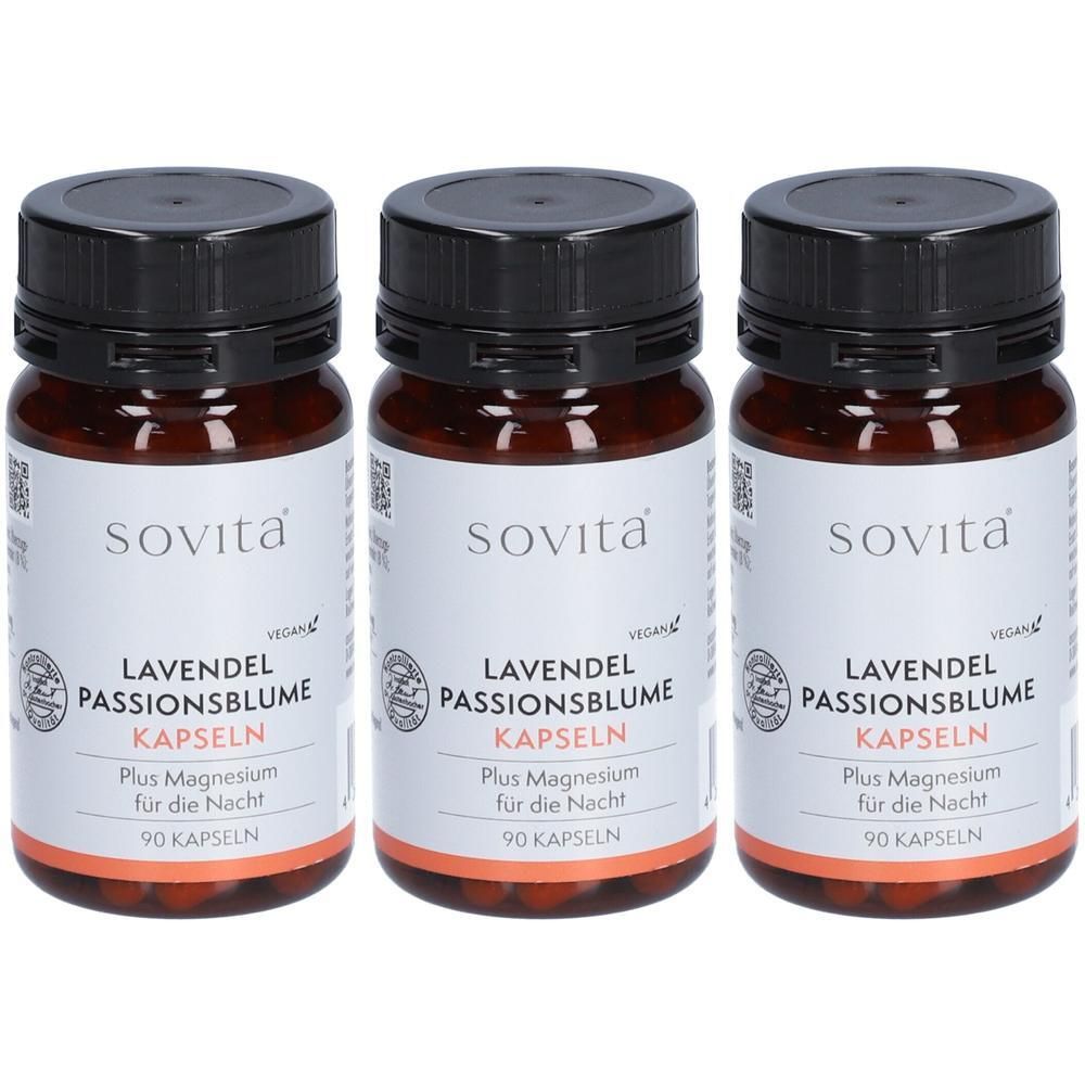 Drei braune Flaschen mit schwarzen Deckeln, beschriftet mit 'Sovita Lavendel Passionsblume Kapseln'.