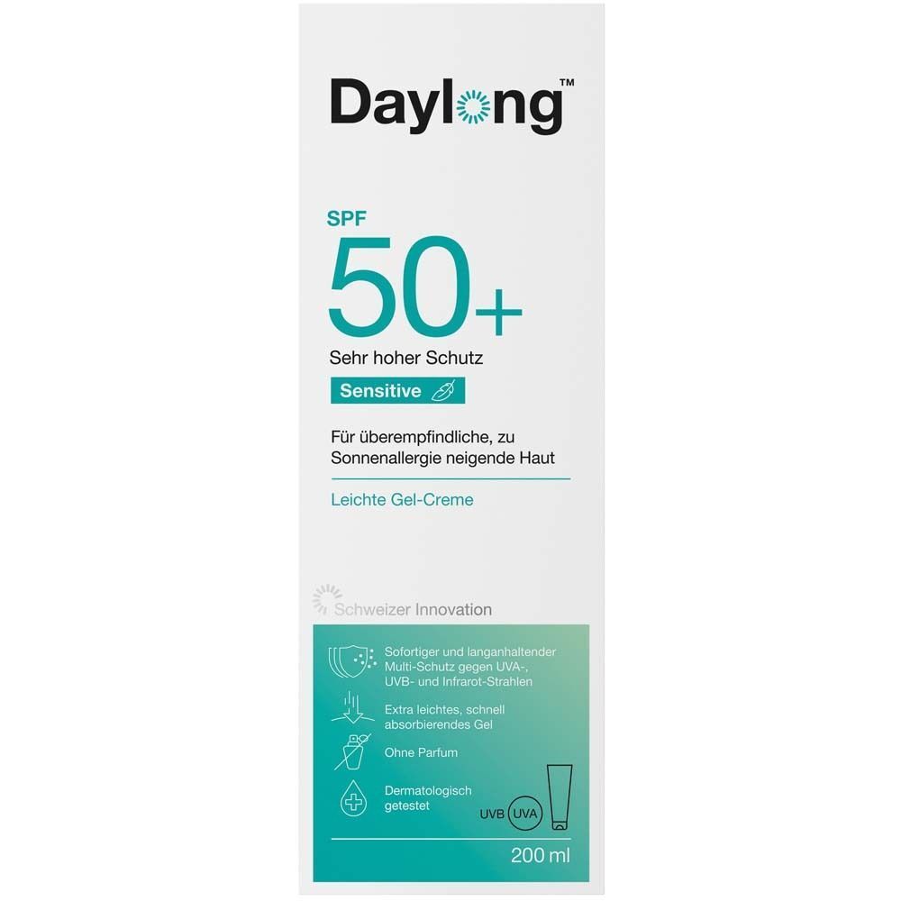 Eine Tube Daylong Sensitive Gel-Creme LSF 50+ mit weißem und türkisfarbenem Design.
